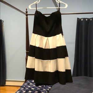 Black and white strapless dress, size 1x